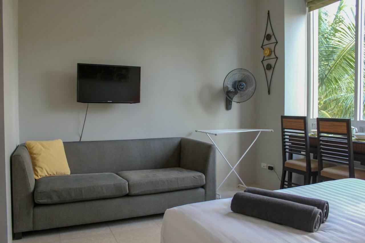 Karon Hill Residence Condominium Bagian luar foto